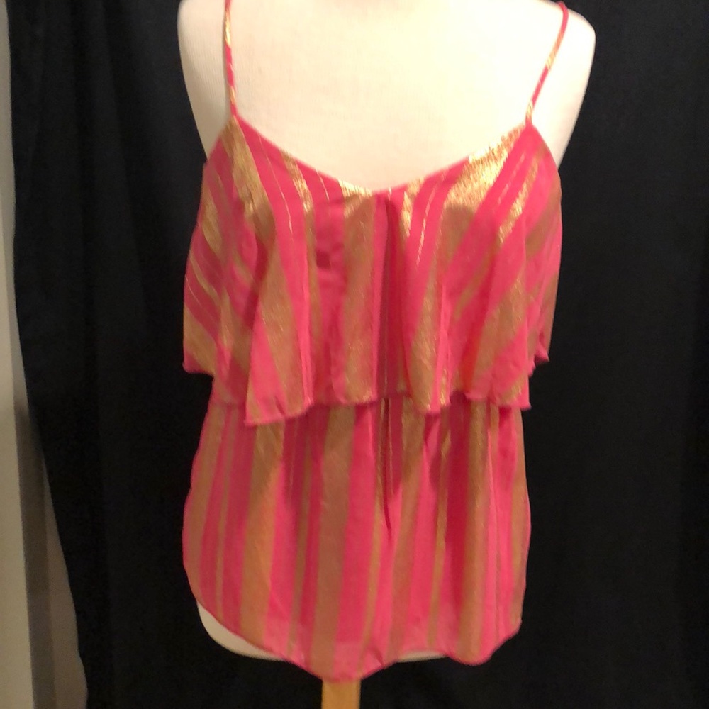 🌸Summer party ready hot pink and gold ruffle top